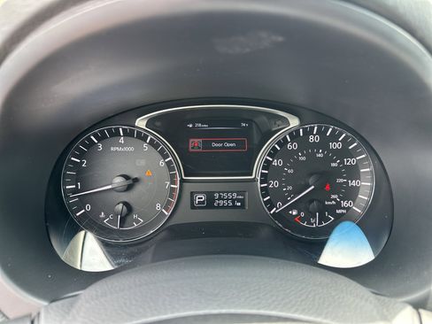 Used 2013 Nissan Altima 3.5 S FWD image 20