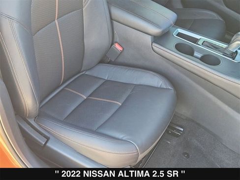 Used 2022 Nissan Altima 2.5 SR image 32