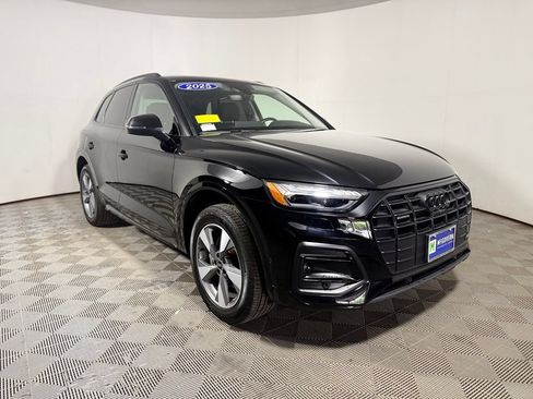 Used 2025 Audi Q5 Prestige w/ Prestige Package AWD/4WD image 9