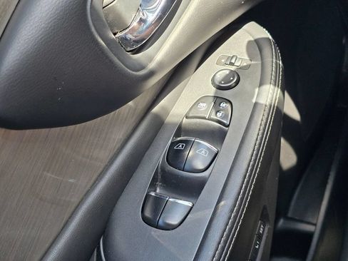 Used 2017 Nissan Murano SL AWD/4WD image 15