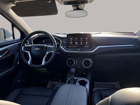 Used 2024 Chevrolet Blazer LT image 6