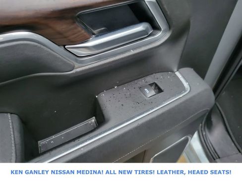 Used 2025 GMC Sierra 1500 SLT image 44