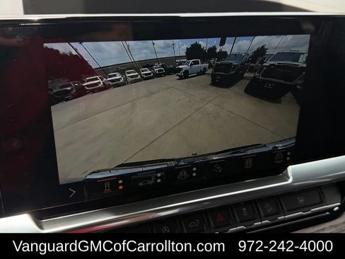 New 2026 GMC Sierra 1500 SLT AWD/4WD image 14