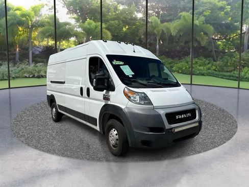 Used 2019 RAM ProMaster 2500 FWD image 3