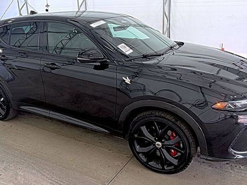 Used 2024 Dodge Hornet R/T w/ Track Pack image 3