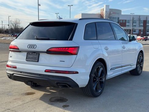 New 2026 Audi Q7 3.0T Premium Plus AWD/4WD image 3