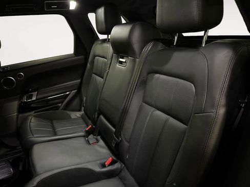 Used 2021 Land Rover Range Rover Sport HST image 17