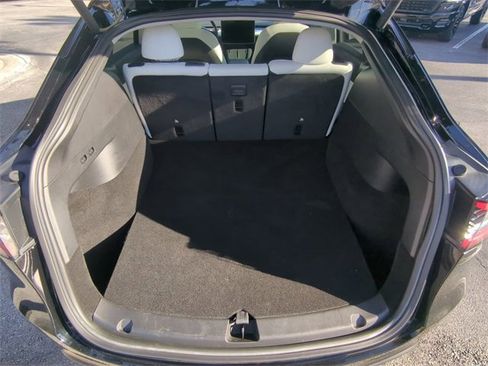 Used 2022 Tesla Model Y Performance image 14