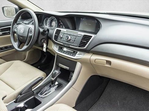 Used 2014 Honda Accord LX image 27
