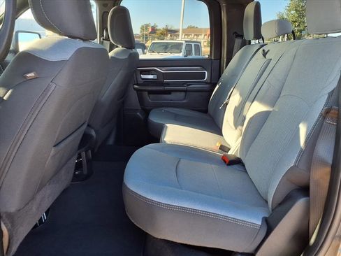 Used 2024 RAM 2500 Big Horn image 17
