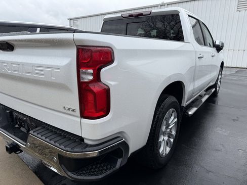 Used 2022 Chevrolet Silverado 1500 LTZ w/ Technology Package image 10