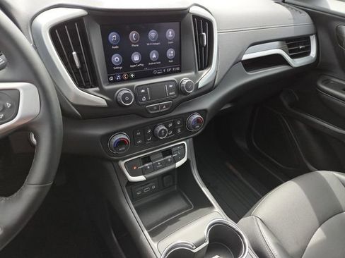 Used 2023 GMC Terrain SLT w/ Tech Package FWD image 37