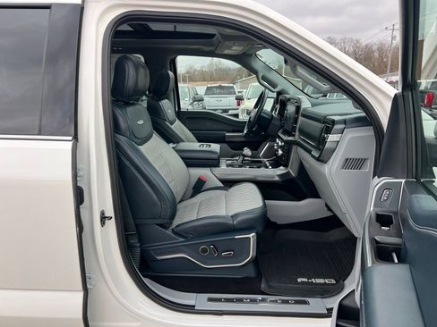 Used 2023 Ford F150 Limited image 23