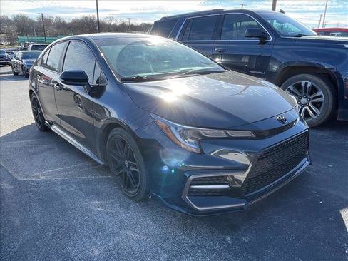 Used 2022 Toyota Corolla SE image 4