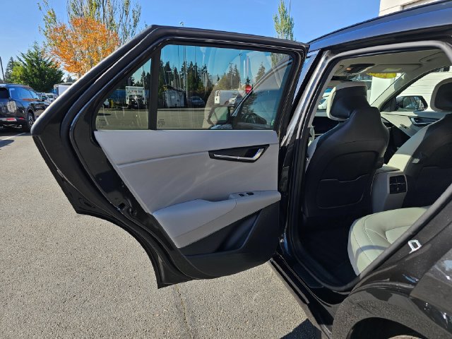 Certified 2023 Kia Niro Wind w/ Wind Preserve Package FWD image 19