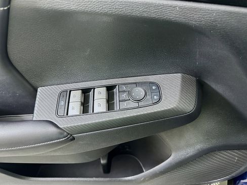 Used 2024 Mitsubishi Outlander SE image 15