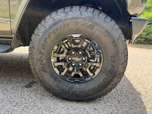 New 2025 Ford Bronco Raptor image 11