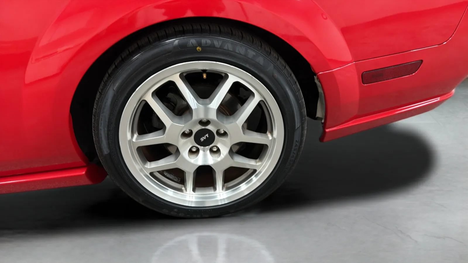 Used 2005 Ford Mustang GT RWD image 26