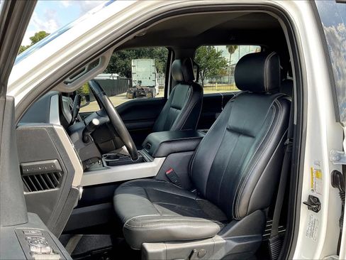 Used 2020 Ford F350 Lariat w/ Lariat Value Package AWD/4WD image 13