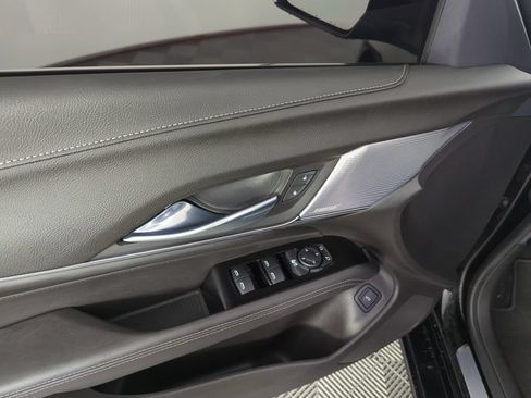 Used 2022 Cadillac CT4 Luxury w/ Sun And Sound Package RWD image 18