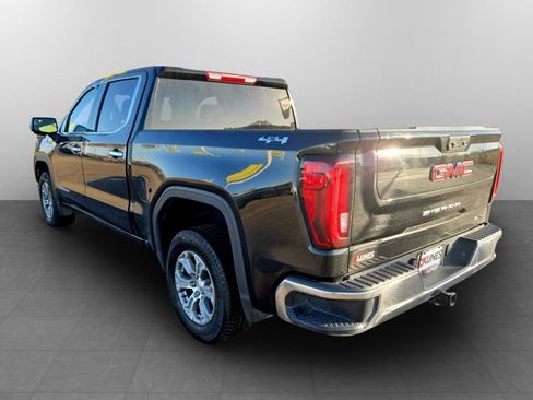 Used 2025 GMC Sierra 1500 SLT image 9