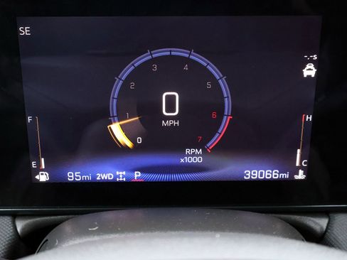 Used 2025 Chevrolet TrailBlazer LT image 31