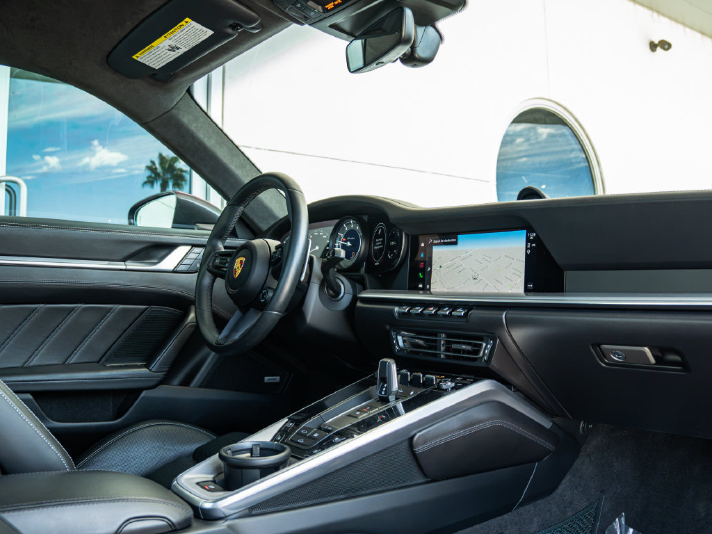 Certified 2022 Porsche 911 Turbo AWD/4WD image 21