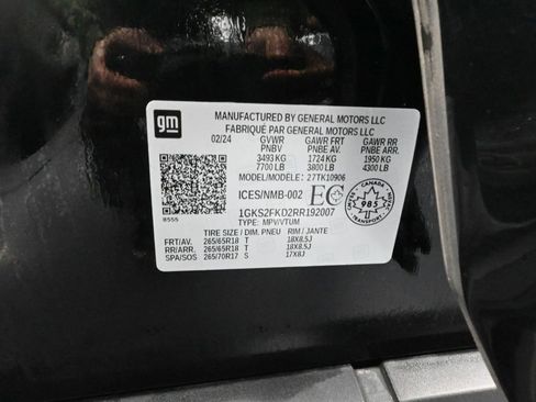 Used 2024 GMC Yukon XL SLE image 54