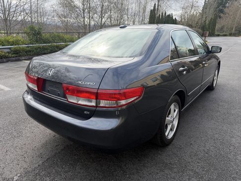 Used 2004 Honda Accord EX image 5