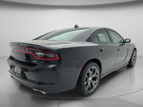 Used 2015 Dodge Charger SXT w/ AWD Plus Group image 5