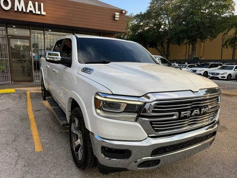 Used 2020 RAM 1500 Laramie RWD image 3