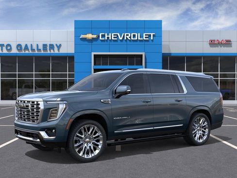 New 2026 GMC Yukon XL Denali image 2