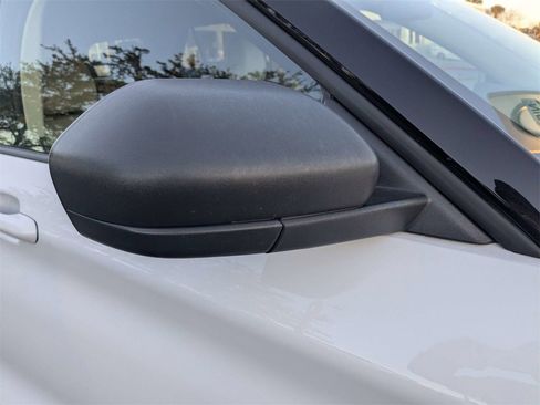 Used 2024 Ford Explorer XLT w/ Equipment Group 202A image 12