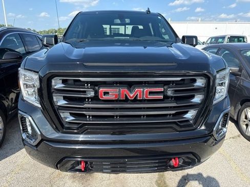 Used 2021 GMC Sierra 1500 AT4 w/ AT4 Preferred Package AWD/4WD image 8