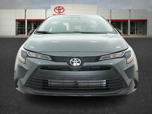New 2026 Toyota Corolla LE image 2