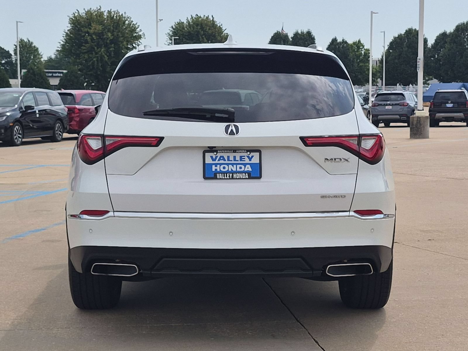 Used 2024 Acura MDX w/ Advance Package AWD/4WD image 6