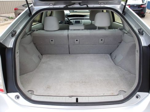 Used 2015 Toyota Prius Two image 22