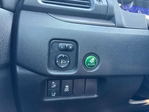 Used 2021 Honda Pilot EX-L image 10