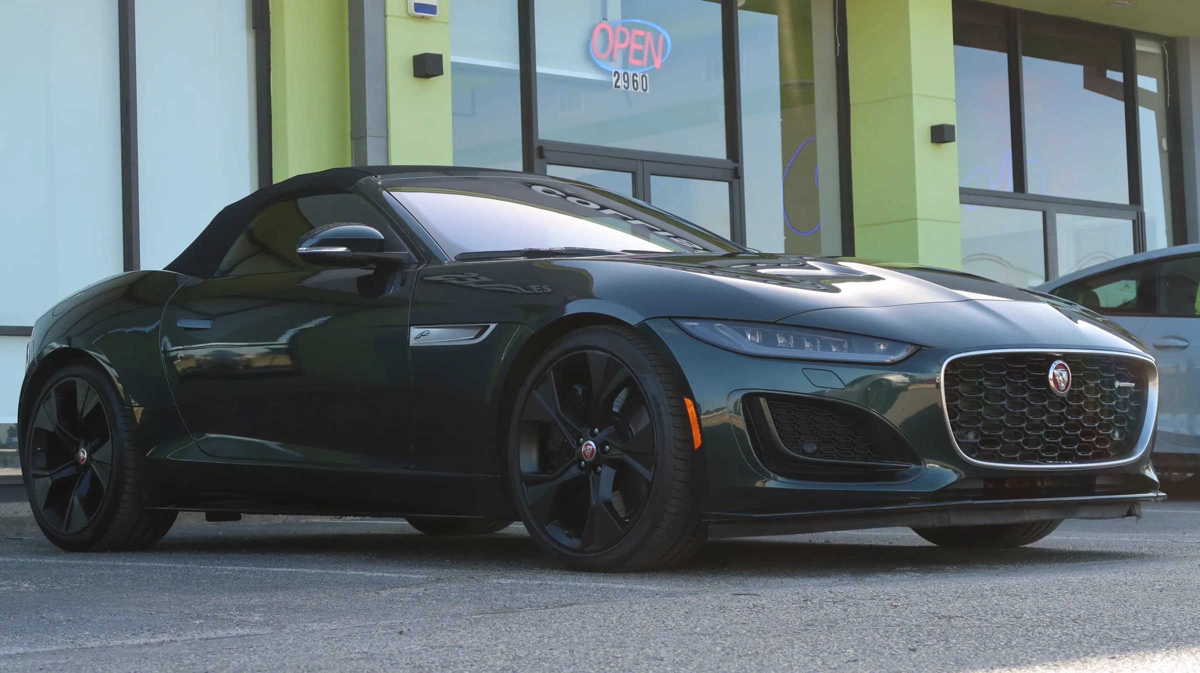 Used 2021 Jaguar F-TYPE R-Dynamic AWD/4WD image 6