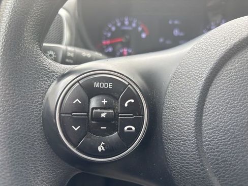 Certified 2021 Kia Soul LX FWD image 16