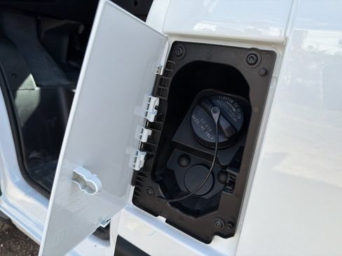 New 2026 RAM ProMaster 2500 w/ Safety Group FWD image 9