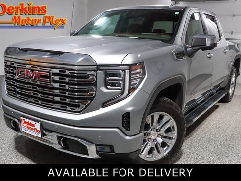 Used 2025 GMC Sierra 1500 Denali w/ Technology Package AWD/4WD image 1