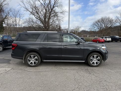 Used 2023 Ford Expedition Max Limited image 10