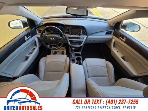 Used 2015 Hyundai Sonata Sport w/ Option Group 03 FWD image 15