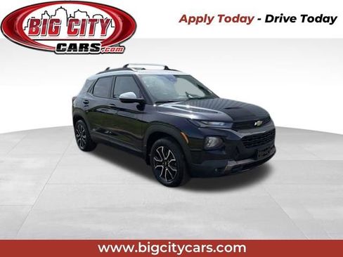 Used 2021 Chevrolet TrailBlazer ACTIV w/ Sun and Liftgate Package AWD/4WD image 1