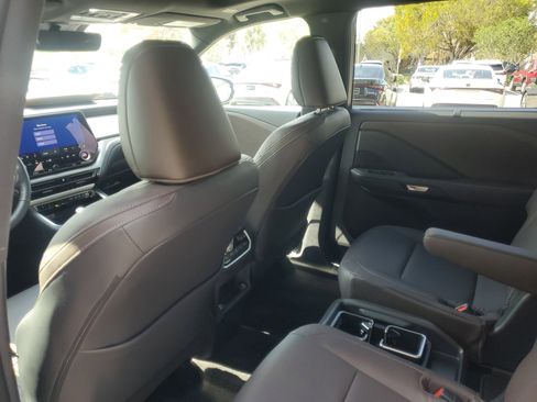 Certified 2026 Lexus TX 350 FWD w/ Technology Package image 12