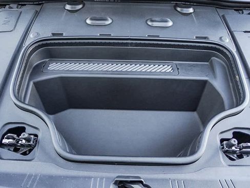 New 2025 Audi A6 e-tron Prestige image 28