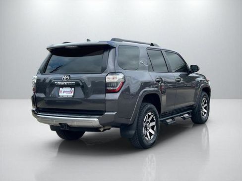 Certified 2022 Toyota 4Runner TRD Off-Road image 5