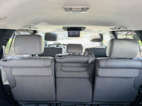 Used 2012 Toyota Sequoia Limited AWD/4WD image 38