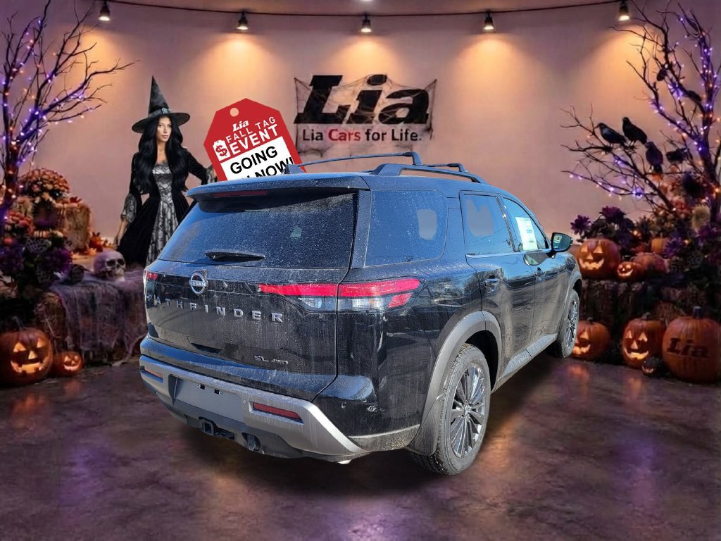 New 2026 Nissan Pathfinder SL AWD/4WD image 3